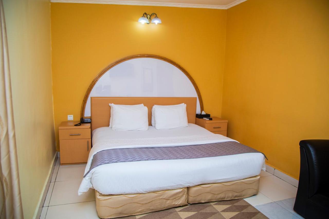 Airside Hotel Accra Exterior photo