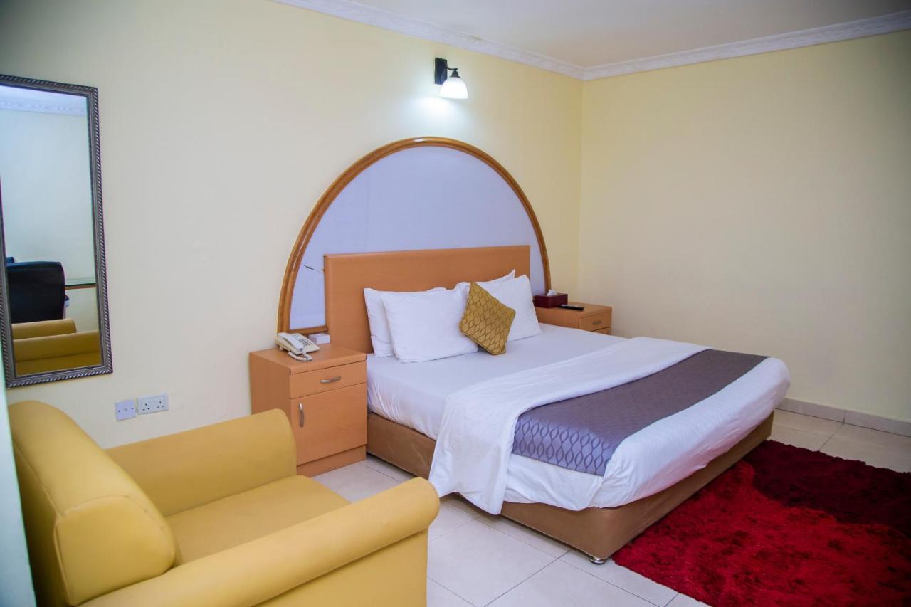 Airside Hotel Accra Exterior photo